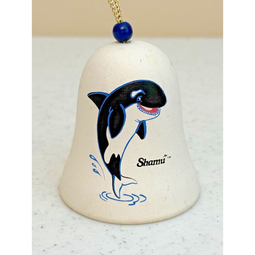 Vintage Sea World Sandstone Bell Souvenir Hand Painted In USA Shamu  1990s